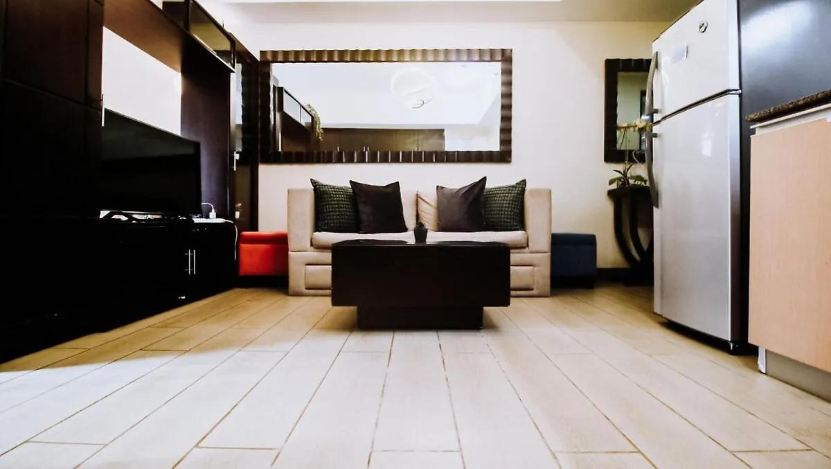 Venice Stay! Free Amenities, Steps To Grand Canal Manille Philippines