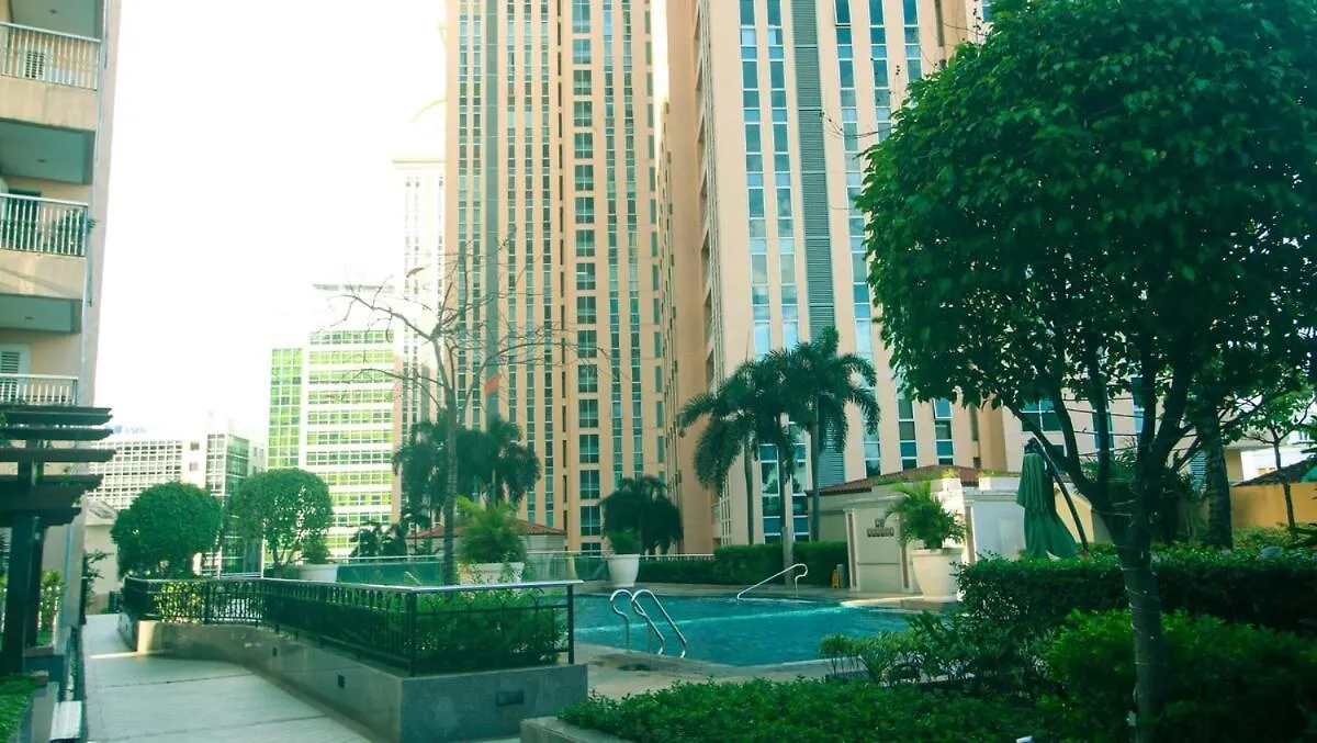 Venice Stay! Free Amenities, Steps To Grand Canal Manille Philippines